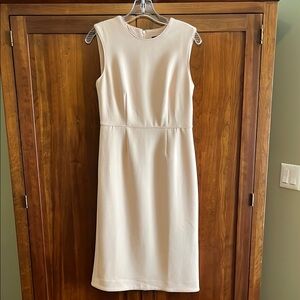 Elegant Pale Pink Sleeveless Fully Lined Dress - size 2